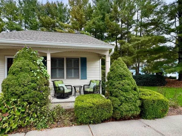 90 Carriage Ln #90, Sparta, NJ 07871