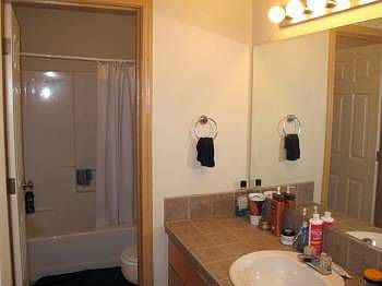 5th image of 3801 NE 160th Ave