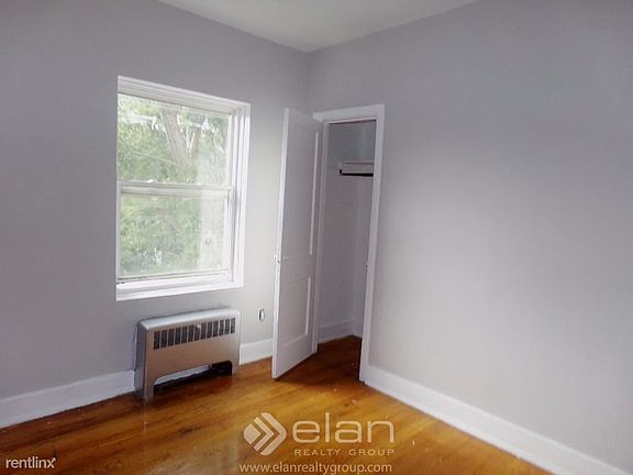 5th image of 1957 W Lunt Ave APT 2