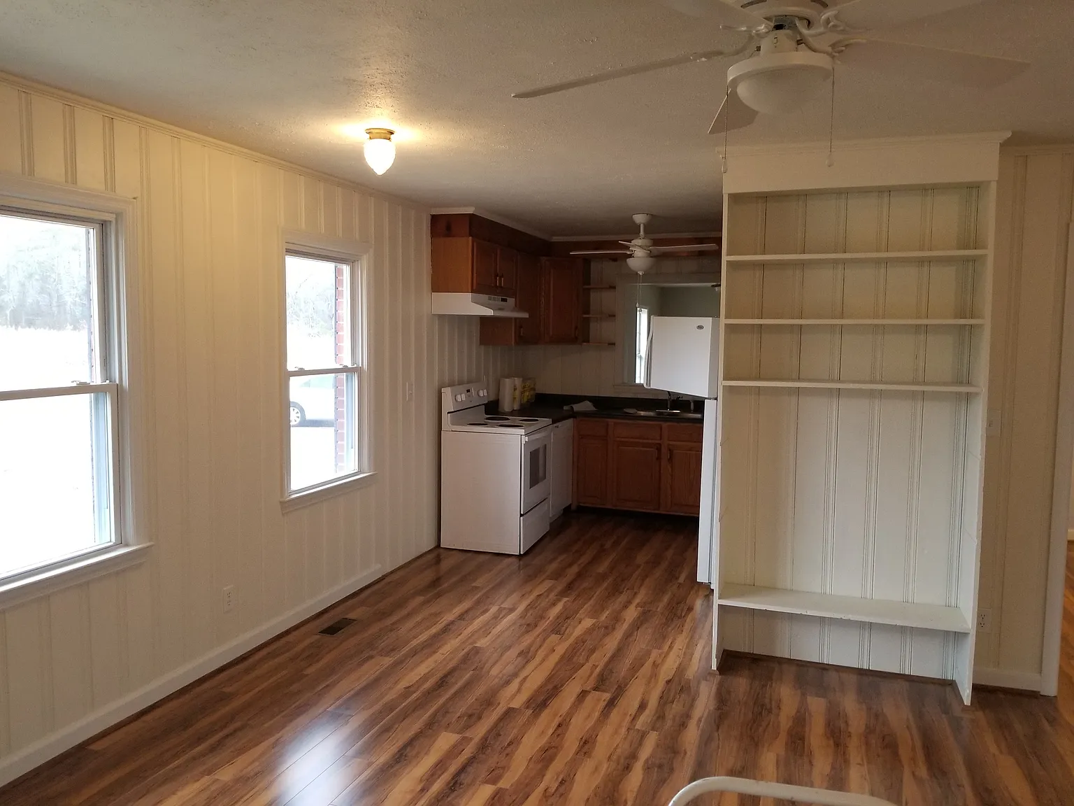 3 bed, 2001 sqft, $2,000 — Photo 3
