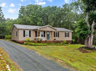1809 Feature Rd, Lancaster, SC 29720