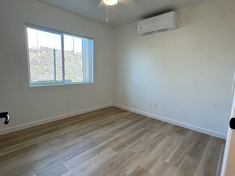 7227 Steinbeck Ave — Photo 32