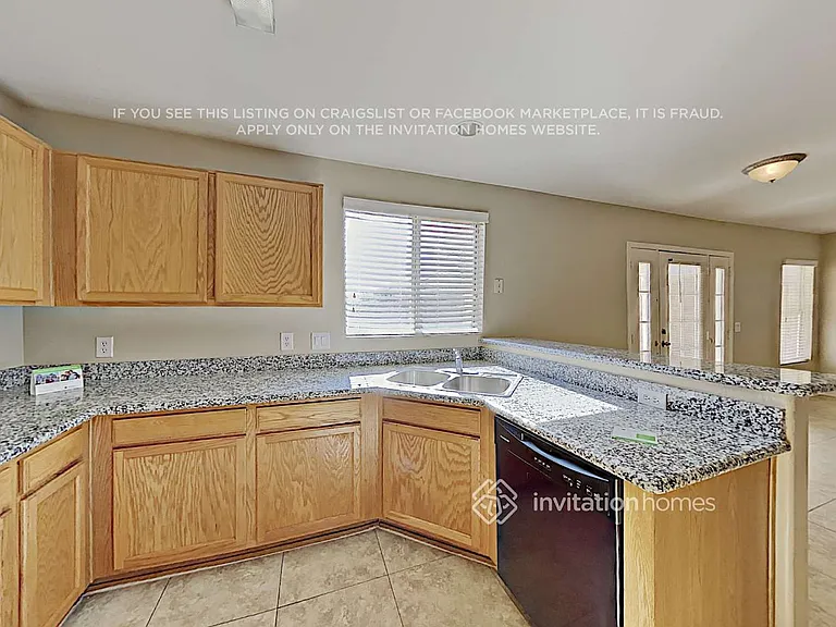 4434 N 111th Ln — Photo 9