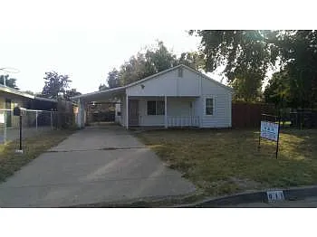 611 Welland Way photo 1