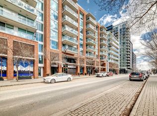 560 S 6th Ave SE #204, Calgary, AB T2G 1K7