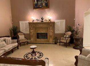 8906 Yorktown Ave, Los Angeles, CA 90045