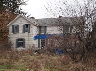 12947 Sperry Rd, Chesterland, OH 44026