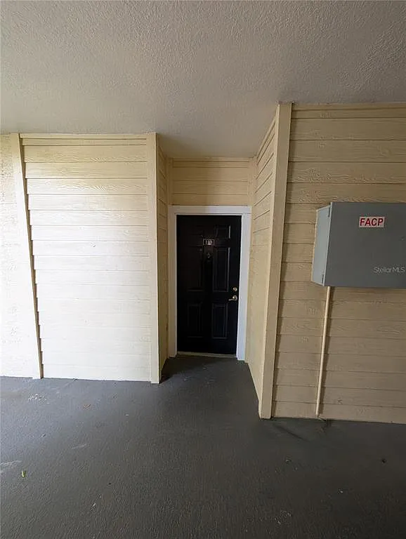 2 bed, 2.0 bath, 1150 sqft, $1,795 — Photo 2