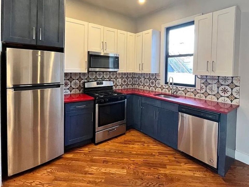 1st image of 739 Garfield Ave #Ba