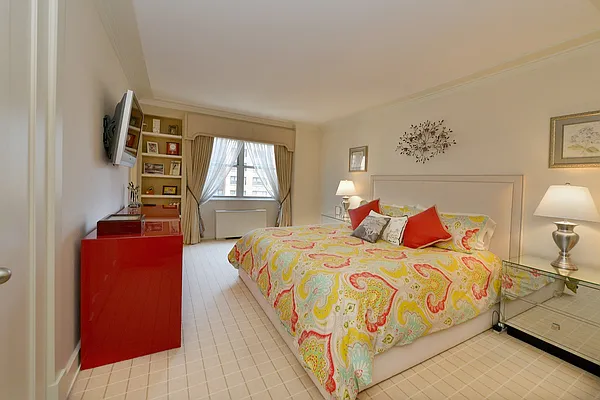 Sold by Noble Realty | media 5