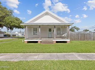 610 S Parkerson St, Rayne, LA 70578