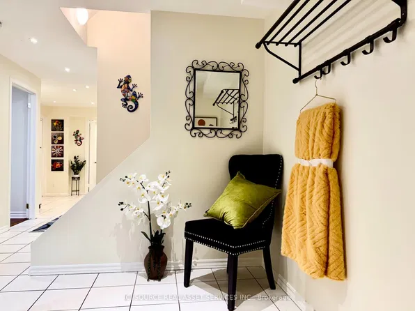 5 America Ave #Basement, Vaughan, ON L6A 2Y1