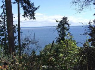 1 Parcells Rd NE, Kingston, WA 98346