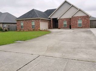 2924 Mango Ave, Gray, LA 70359