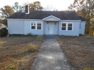 370 Nance St, Whitmire, SC 29178