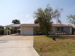 182 Chelsea Ct NW, Pt Charlotte, FL 33952