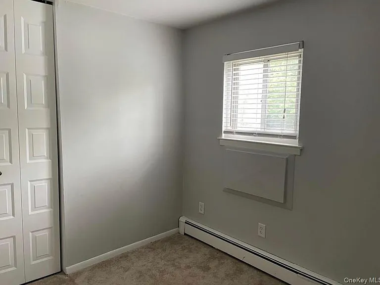58 Manor Dr — Photo 13