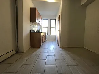 Rented by Evergreen Apartments BK