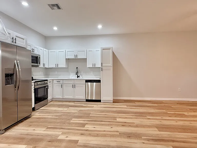 San Bruno Dr — Photo 6