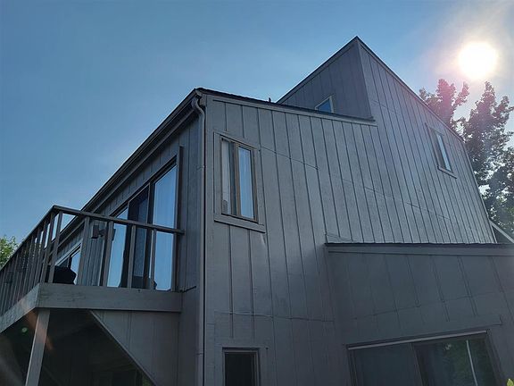 3rd image of 2424 E Tennis Ct