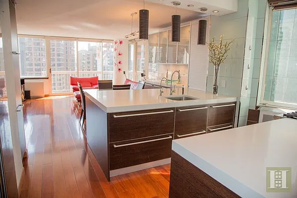 Rented by Halstead Real Estate | media 19