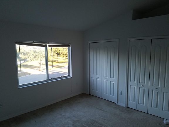 4th image of 12974 Kings Crossing Dr