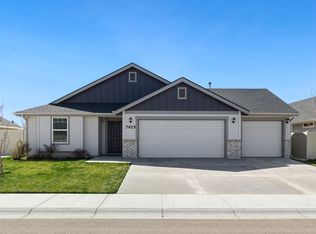7925 E Bunker Hl, Nampa, ID 83687