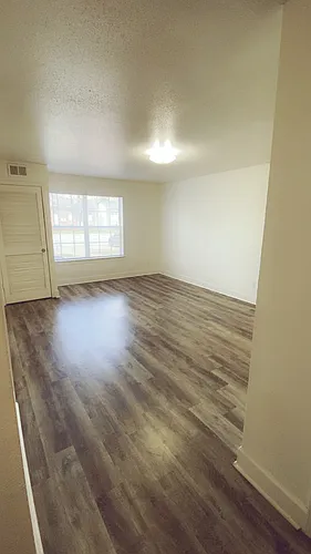 Parkway Place Apartments Photo 1