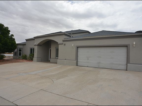 2nd image of 4332 Loma Clara Ct