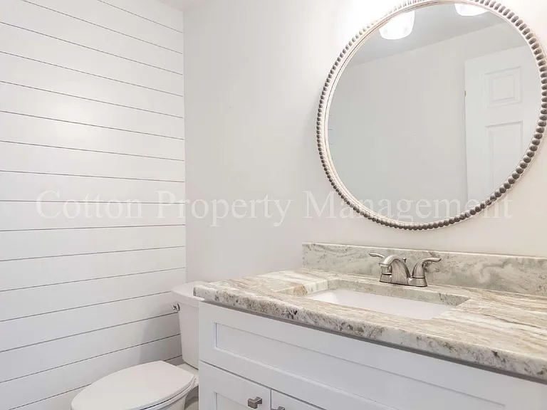 824 Haymarket Ln — Photo 19