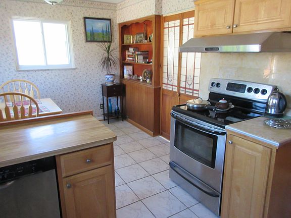 5th image of 20840 Crestmont Ln
