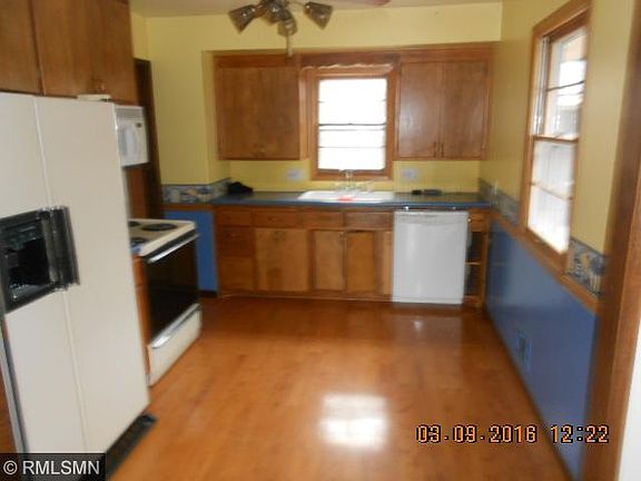 2nd image of 11833 Larch St NW