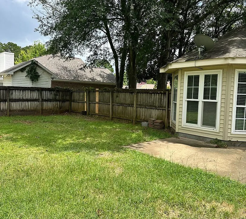 201 Belton Dr