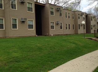 405 N Davis St, Anamosa, IA 52205