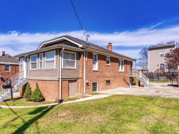 609 49th Pl NE, Washington, DC 20019