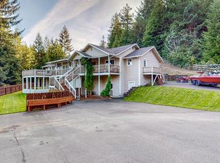 7427 Berta Rd, Eureka, CA 95503