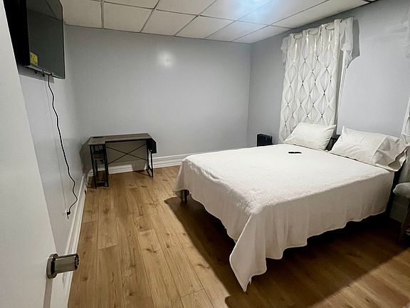 4th image of 106 Elliot St Floor 2