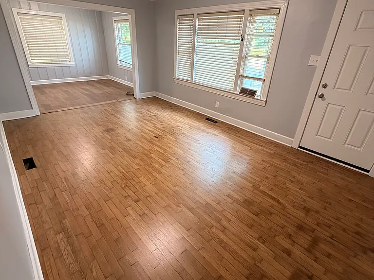 344 Groh St — Photo 14