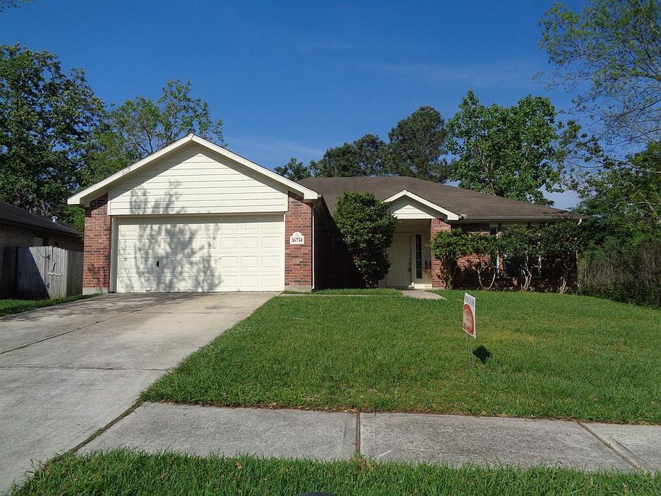 1st image of 16734 Glen Eagle Dr N