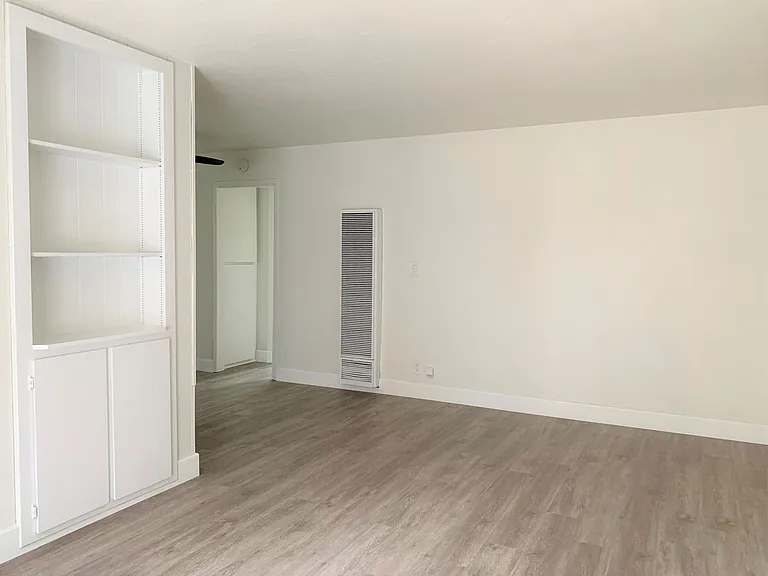 4639 Pico St — Photo 5
