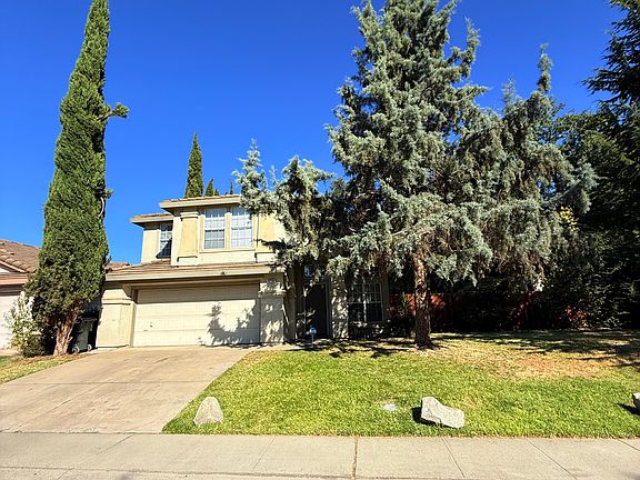 2nd image of 8238 Andante Dr