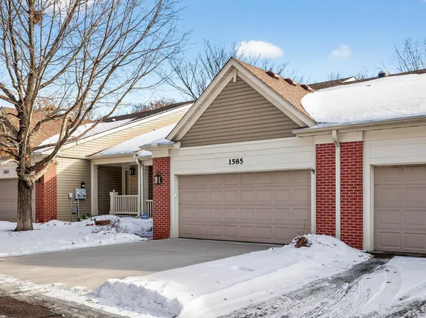 1585 Summit Shores Cir, Burnsville, MN 55306