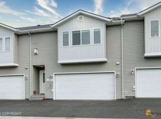 2668 Aspen Heights Loop #32, Anchorage, AK 99508