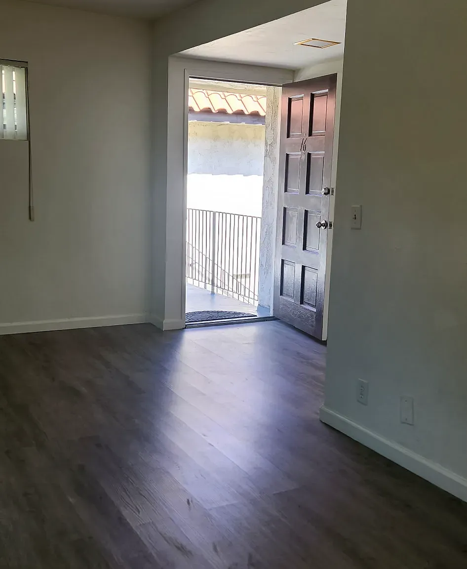 545 N Taylor Avenue — Photo 1