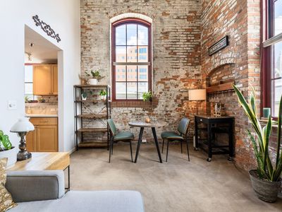 544 S Front St APT 202, Columbus, OH, 43215