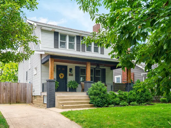 678 S Cassingham Rd, Columbus, OH 43209