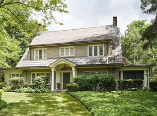 565 N Portage Path, Akron, OH 44303