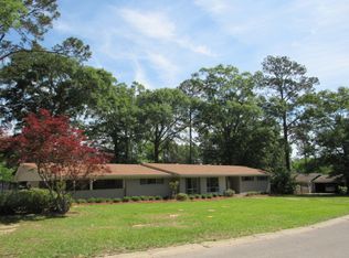 2803 Jefferson Dr, Hattiesburg, MS 39402