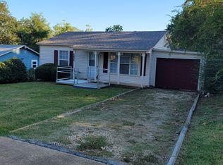 1018 W Texas St, Denison, TX 75020