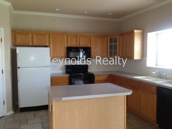 4th image of 12709 E 78th Cres N